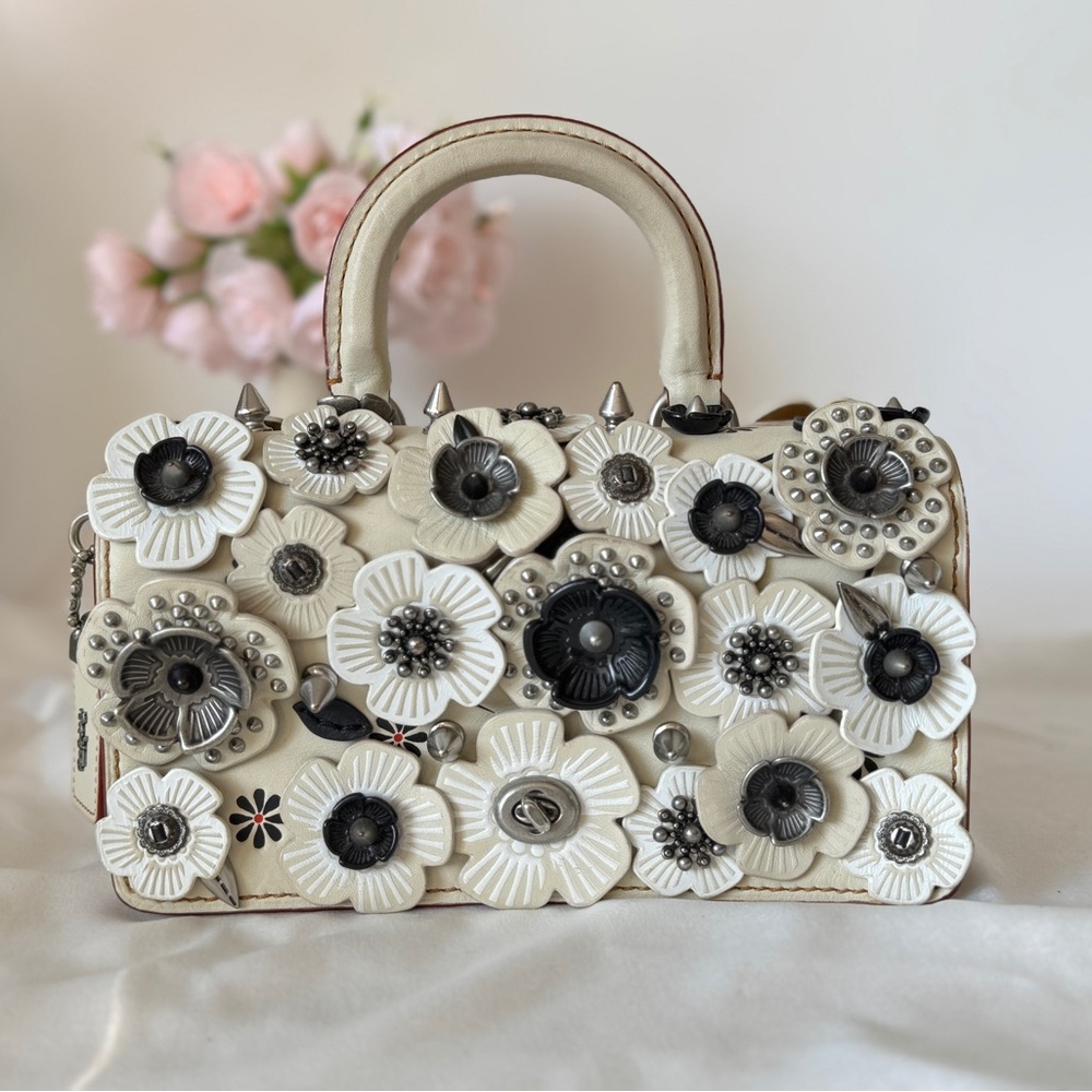 SOLD Coach Double Dinky With Chalk Wild Tea Rose 1941 Runway Collection